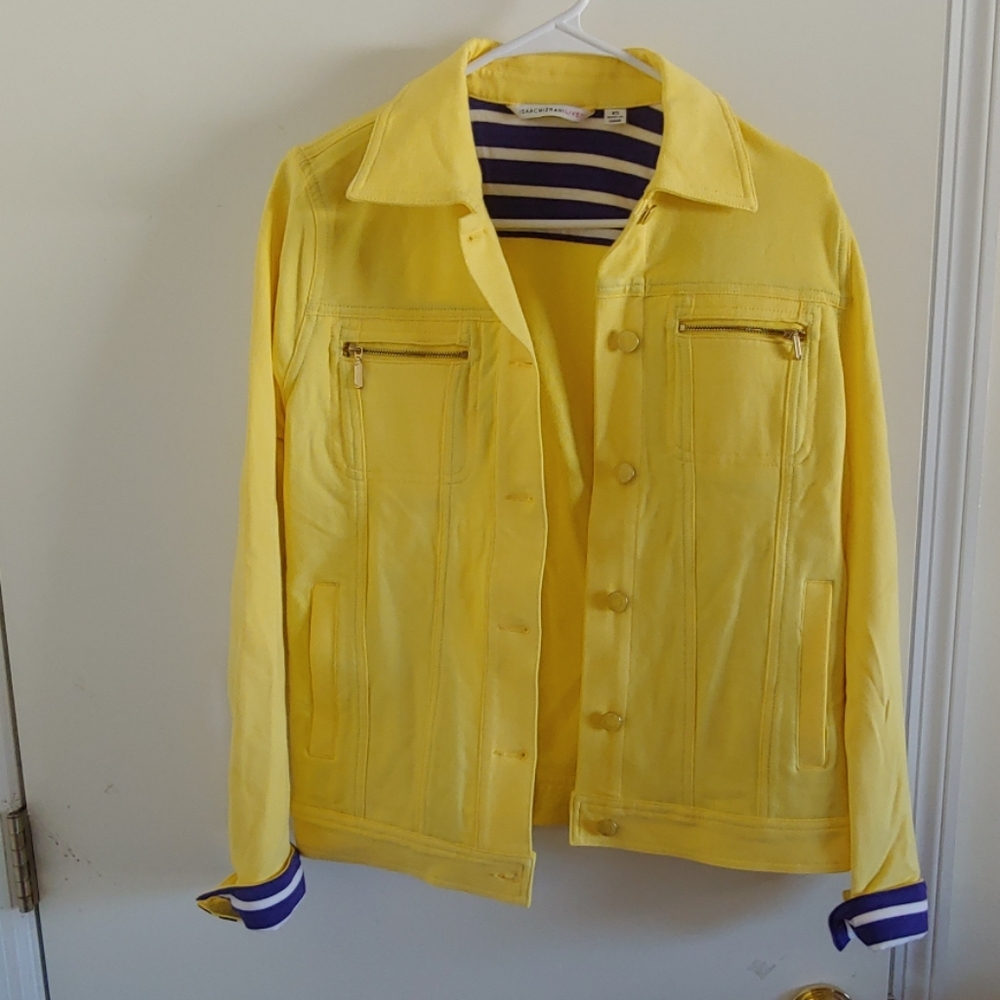 Yellow jackwt